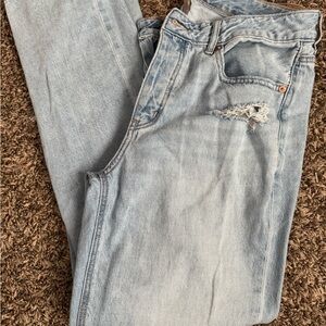 American eagle- Tom girl jeans